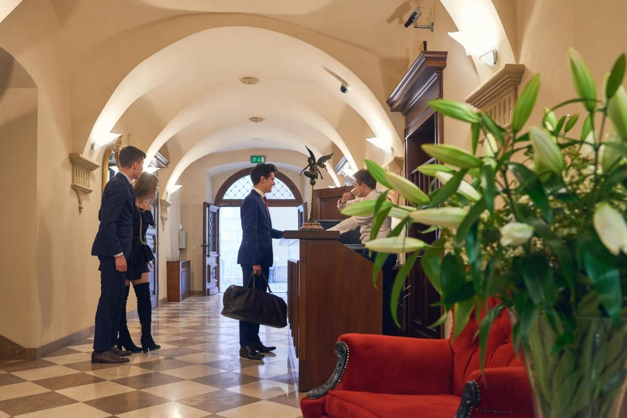 Hotel Bogoria Cracovia Exterior foto